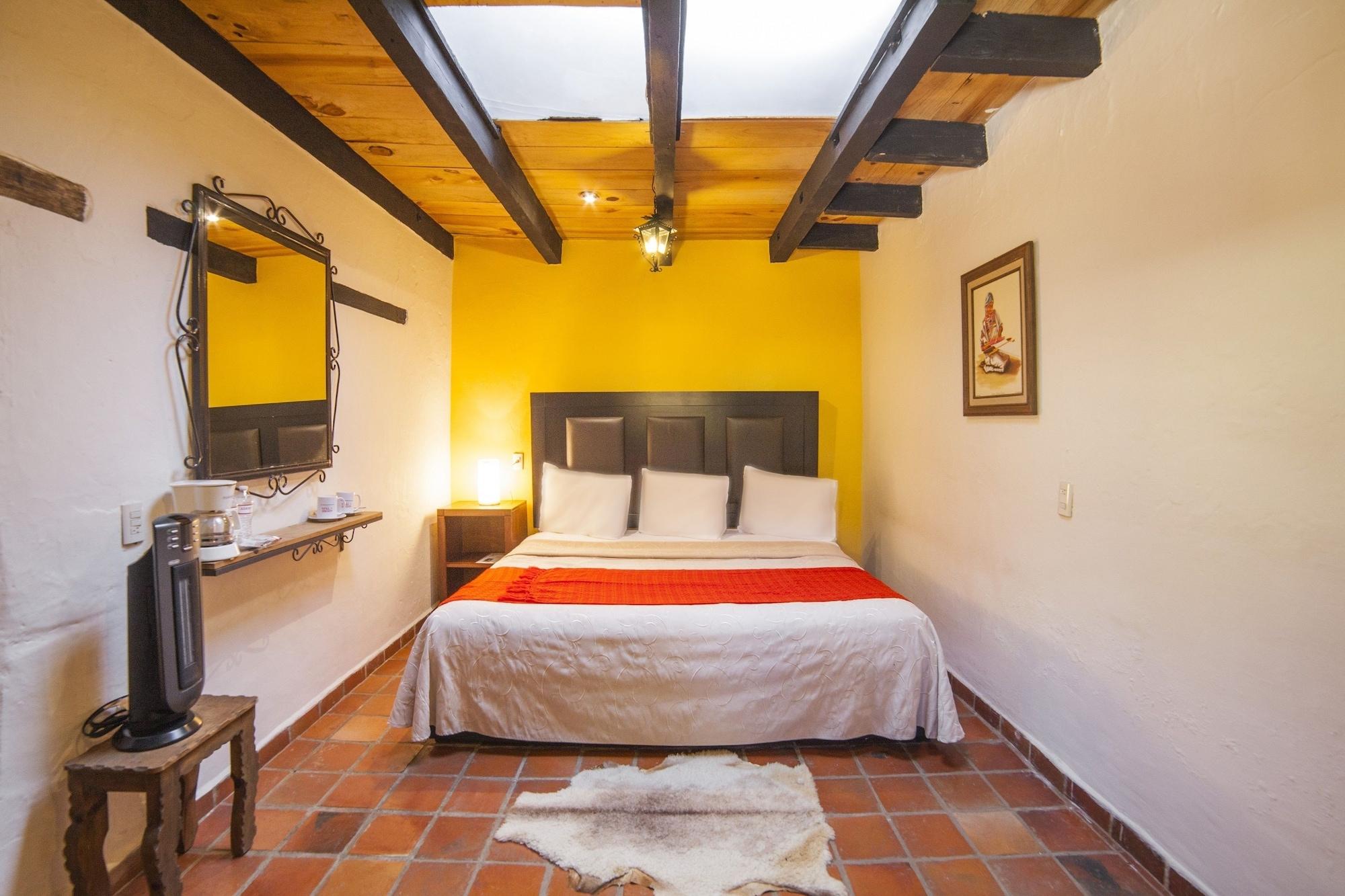 Hotel Adobe Y Teja San Cristobal de las Casas Exterior photo